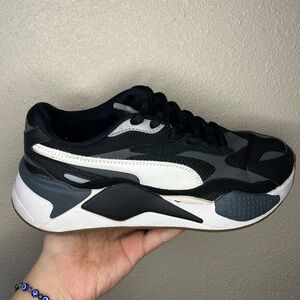 Women’s RS-X Pumas. Size 7.5